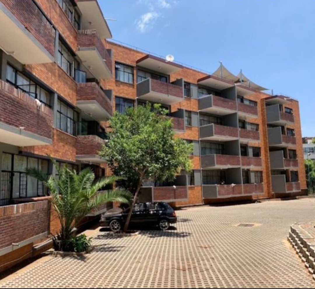 Sharing apartments in Parktown, Johannesburg in Parktown, Johannesburg