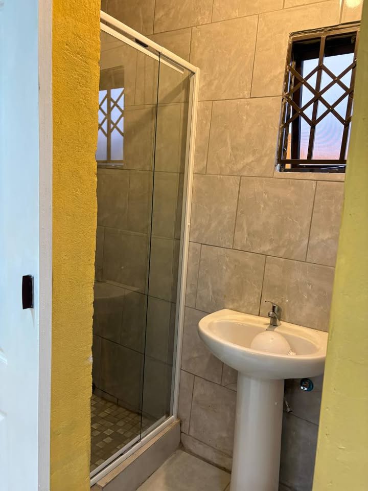 Studio Apartment -- Protea Glen Ext 22 in Protea Glen