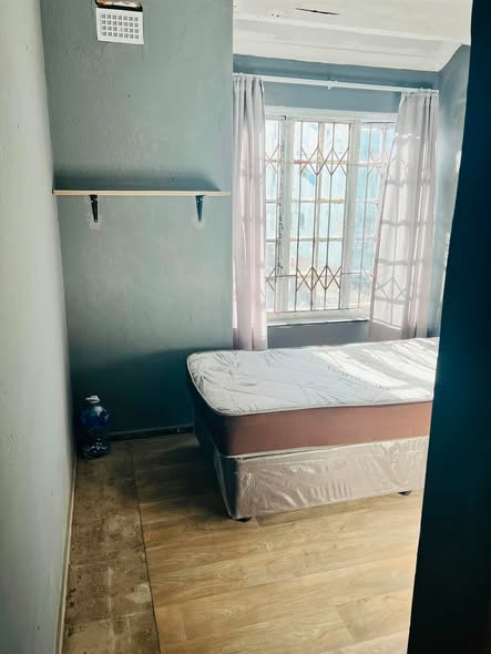 Two sleeper room to rent in Bulwer, Durban for FEMALES — photo 1