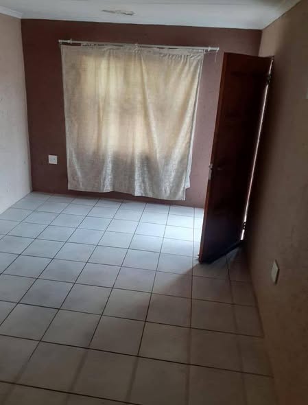 Room  for rent! Protea Glen Ext 4 in Protea