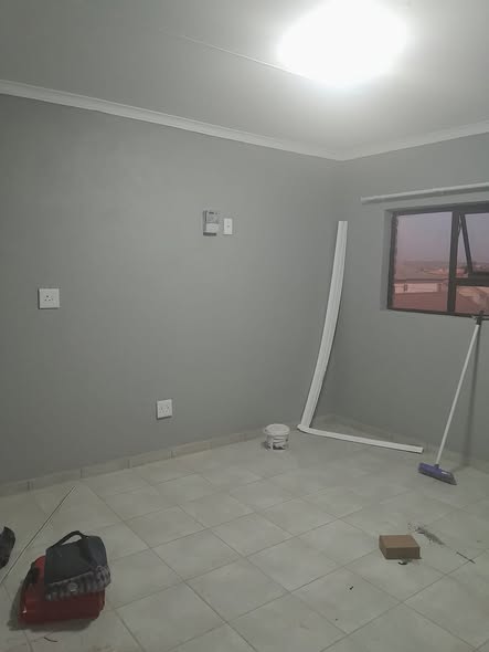 Bachelor -- Olivenhoutbosch ext 36 in Olievenhoutbos Ext 36