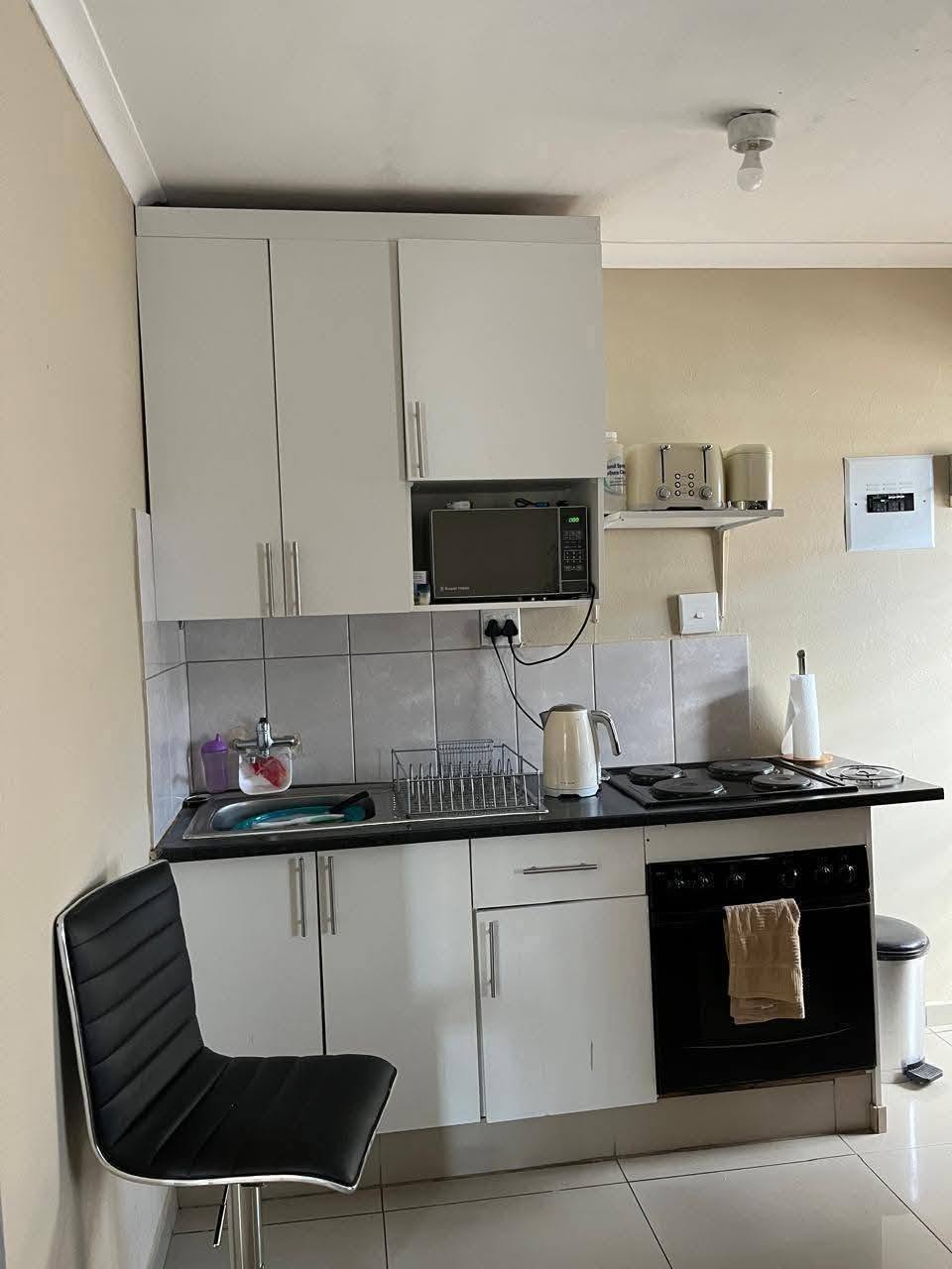 Cosmo City ext 8 Cottage For Rent Close To Usave in Cosmo City, Johannesburg