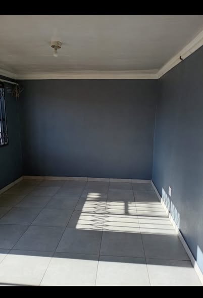 One bedroom -- Daveyton Sgodi in Daveyton