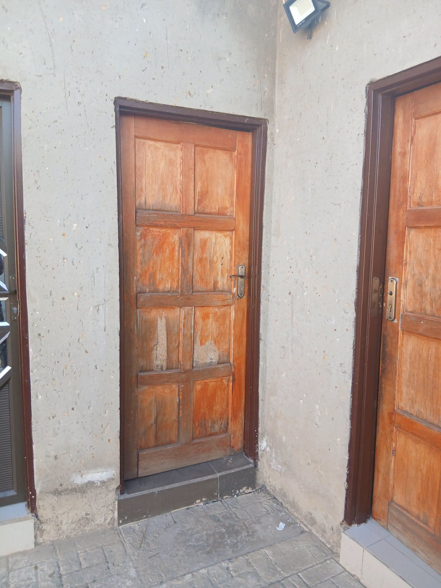 Big room to rent at Phiri not far from Boxer in Soweto