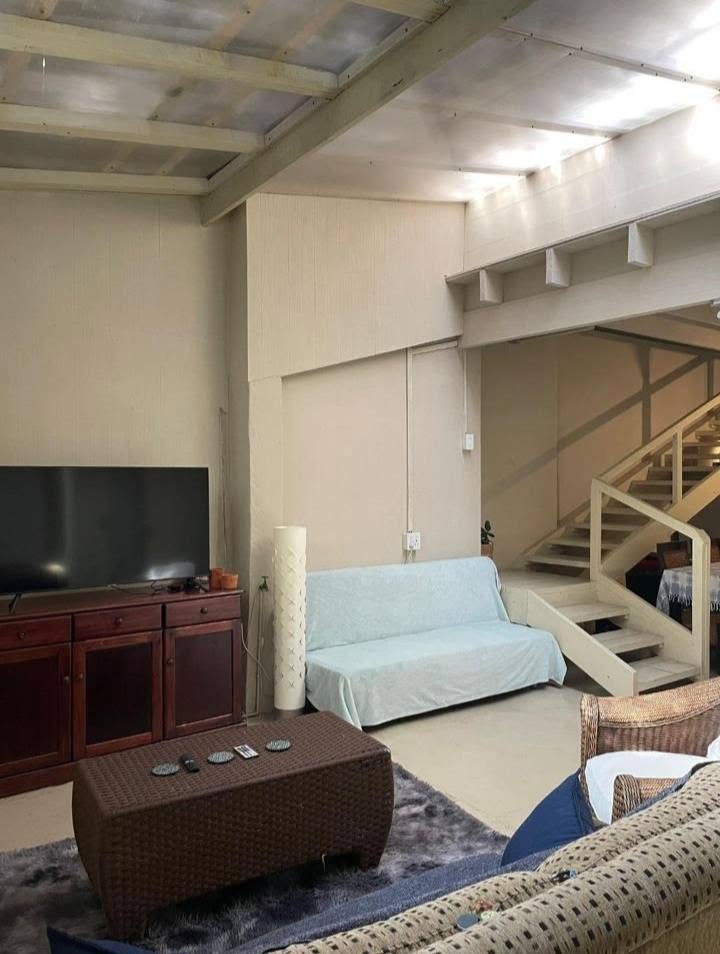 Bachelor Room To Rent in Woodmead in Woodmead, Johannesburg