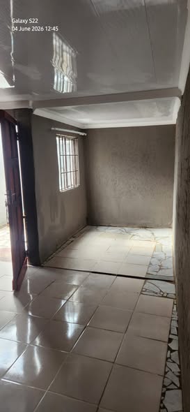 Room to rent in Loach street Kaalfontein Ext 9 (the Old Cell C) in Kaalfontein