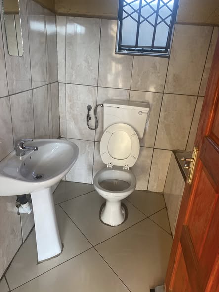 Room to rent Braamfischer phase 2 in Braamfisherville
