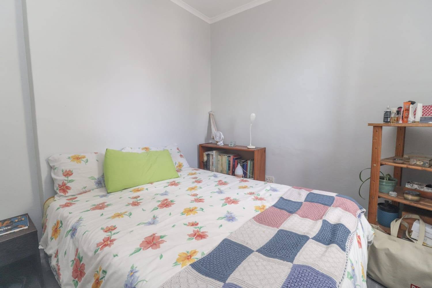Sea Point -- Main Road, Two Bedroom Apartment To Rent in Sea Point