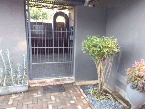 Bachelor Room to rent in Centurion - Valhalla in Centurion, Pretoria