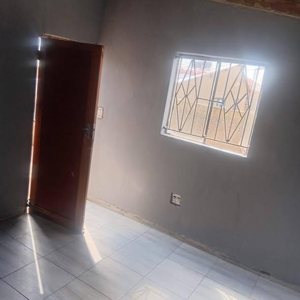 Room to rent in Devland in Devland, Johannesburg