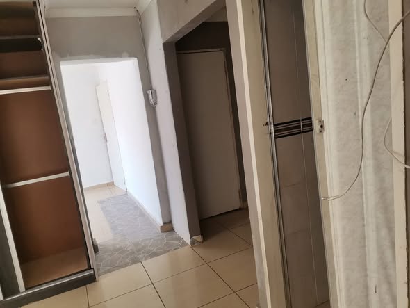 Room to rent in Roodepoort, Johannesburg