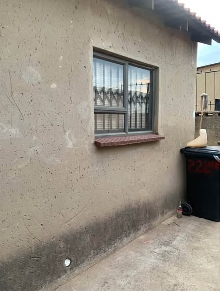 Room to rent in Naledi, Soweto