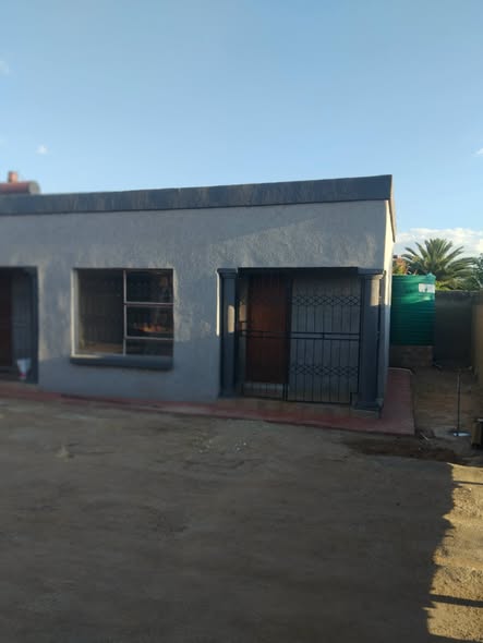 Bachelor room to rent in Hammanskraal,  Portion 9 next to R101 in Hammanskraal, Pretoria