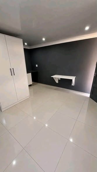 Bachelor room to rent in Polokwane CBD in Polokwane Central, Polokwane
