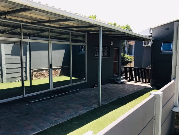 One bedroom flat to rent in Selborne, East London