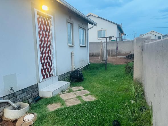 House for rent in Klarinet Ext 7 in Klarinet