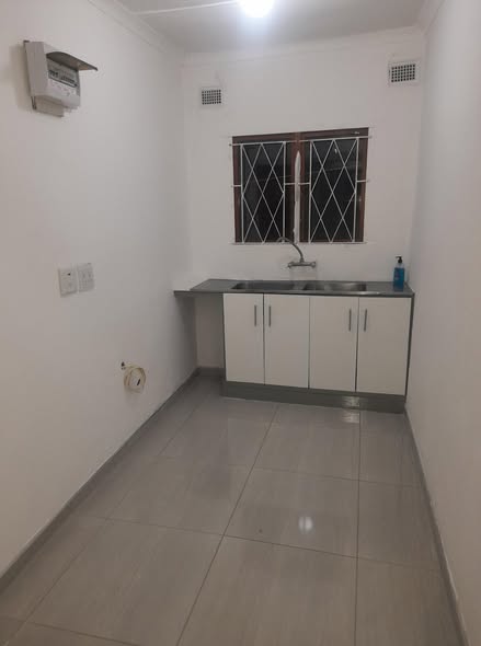 Bachelor room to rent in Croftdene in Chatsworth, Durban