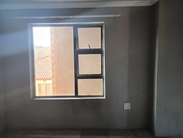 Room to rent in Naturena Ext 20 in Naturena, Johannesburg