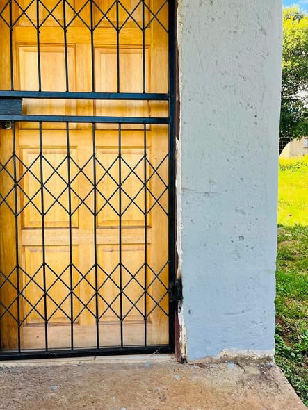 Room to rent in Pongola, Madanyini near the N2. in Pongola, Pongola