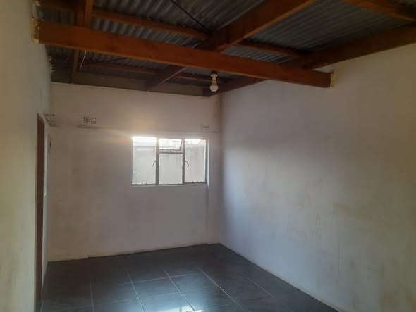 Room to rent in Zondi, Johannesburg