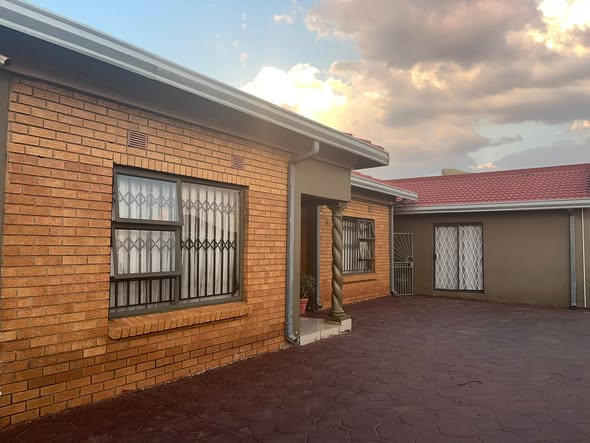 Room To Rent In Vosloorus Nguni Section in Vosloorus, Ekurhuleni