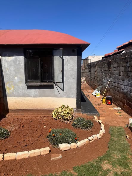 Two Room House to Rent In White City, Not Far From Jabavu Clinic in Soweto, Johannesburg