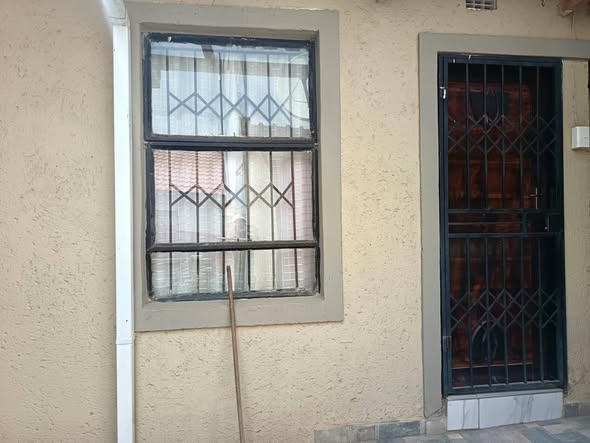 Room to rent in Olivenhoutbosch in Olivenhoutbosch, Centurion