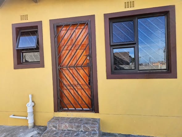Bachelor room to rent in Ny102, Gugulethu in Gugulethu, Cape Town